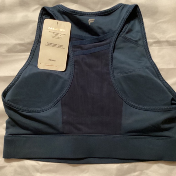 NWT Fabletics Trinity High Impact Sports Bra - Picture 2 of 3